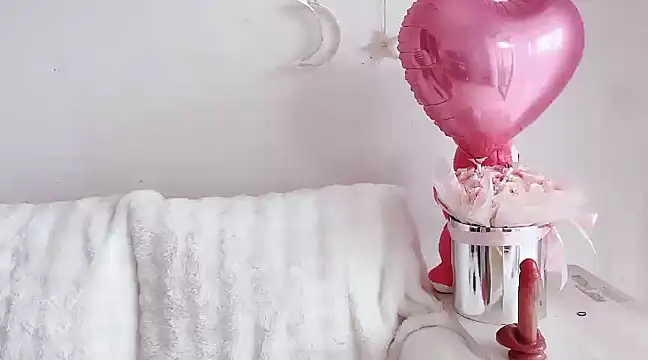 fanfan-FF online show from March 8, 5:07 am