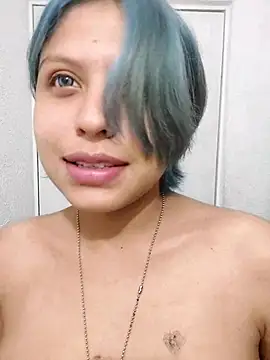 azulzulix online show from February 22, 12:38 am