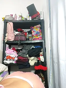 azulzulix online show from February 22, 3:45 am