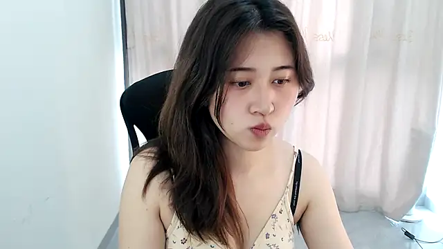 Liliya-77 online show from April 16, 6:36 am