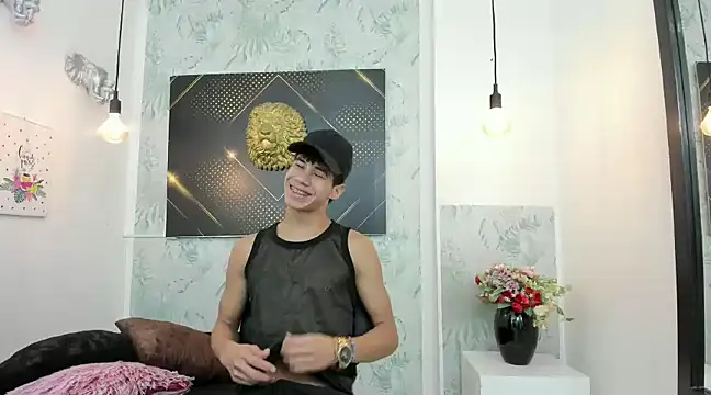 Snapshot of Erick_Zhimerman chatting on January 16, 3:23 am Erick Zhimerman online show from January 16, 3:23 am