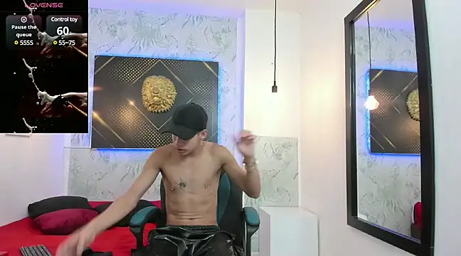 Snapshot of Erick_Zhimerman chatting on February 9, 9:47 am Erick Zhimerman online show from February 9, 9:47 am
