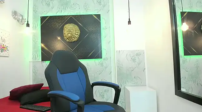 Snapshot of Erick_Zhimerman chatting on February 18, 10:16 am Erick Zhimerman online show from February 18, 10:16 am