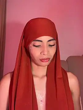 Snapshot of jhalila chatting on March 15, 1:44 am jhalila online show from March 15, 1:44 am