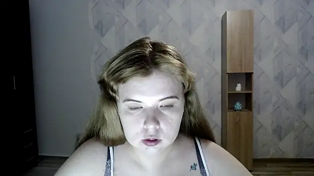 Melina Hot9 online show from September 26, 8:02 pm