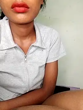 Snapshot of Angalpriya_1 chatting on December 17, 6:09 pm Angalpriya 1 online show from December 17, 6:09 pm