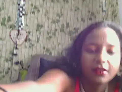 indiantina01 online show from February 23, 7:33 am