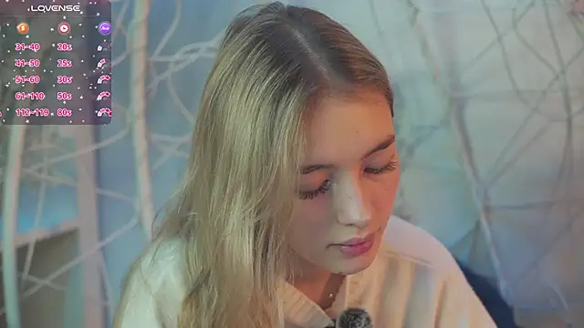 Snapshot of FlairCunard chatting on January 31, 3:11 pm FlairCunard online show from January 31, 3:11 pm