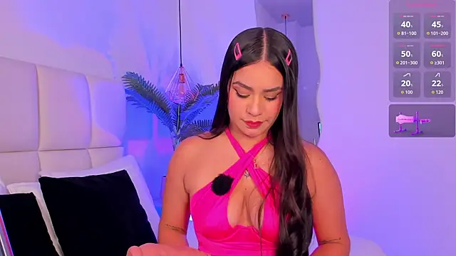 Snapshot of zoe_rivers chatting on June 23, 10:19 pm zoe rivers online show from June 23, 10:19 pm