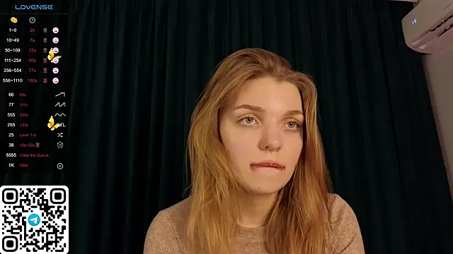 ElswythDecoursey online show from January 27, 11:11 pm