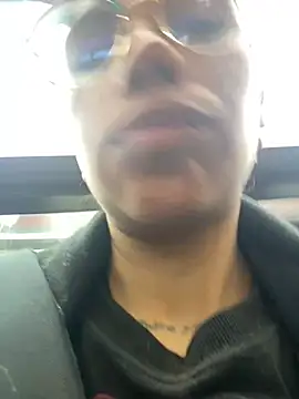 Snapshot of lilith-deveraux chatting on March 20, 12:32 pm lilith-deveraux online show from March 20, 12:32 pm
