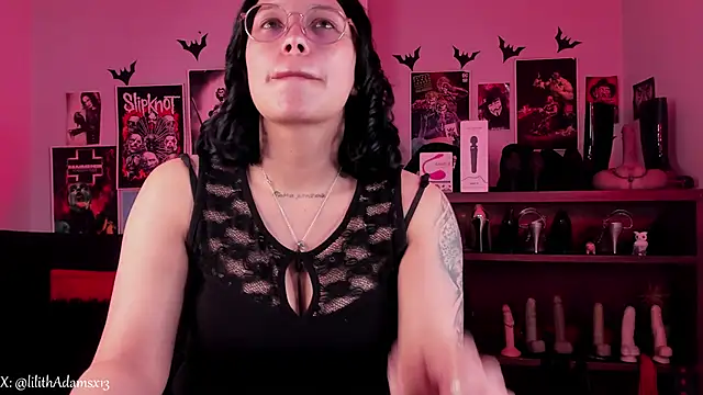 lilith-deveraux online show from March 10, 2:44 pm