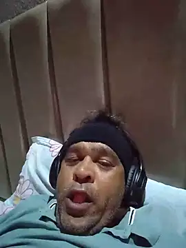 Snapshot of nupa230780 chatting on May 20, 10:32 am nupa230780 online show from May 20, 10:32 am