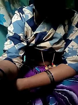 Snapshot of gunjan22 chatting on December 6, 8:59 am gunjan22 online show from December 6, 8:59 am