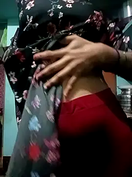 Snapshot of gunjan22 chatting on December 19, 6:01 am gunjan22 online show from December 19, 6:01 am