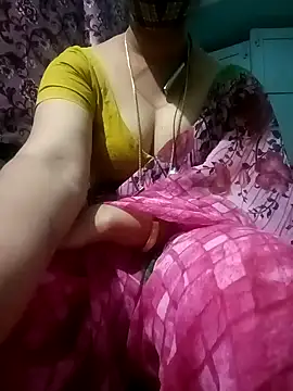 Snapshot of gunjan22 chatting on January 12, 7:53 am gunjan22 online show from January 12, 7:53 am