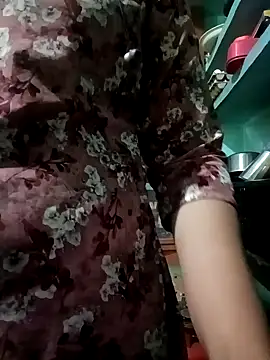 Snapshot of gunjan22 chatting on February 4, 4:59 am gunjan22 online show from February 4, 4:59 am