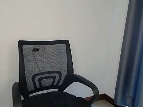 Eastqueen online show from December 6, 1:55 pm