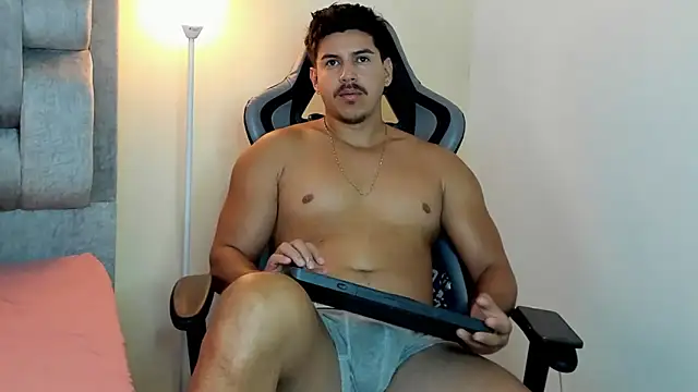 victor vixen online show from May 12, 1:52 pm