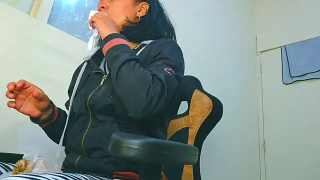 Samary thomas online show from March 15, 1:00 am