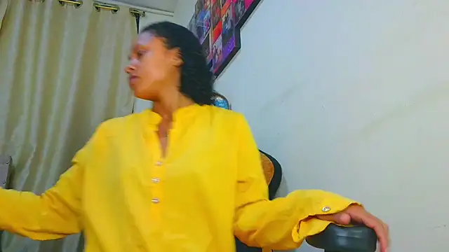 Samary thomas online show from April 1, 1:17 am