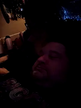 Snapshot of alienbunny chatting on December 15, 9:31 pm alienbunny online show from December 15, 9:31 pm