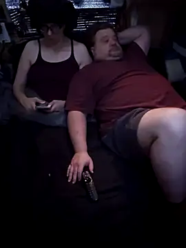 Snapshot of alienbunny chatting on February 8, 5:29 am alienbunny online show from February 8, 5:29 am