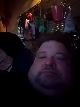 Snapshot of alienbunny chatting on February 16, 4:09 am alienbunny online show from February 16, 4:09 am