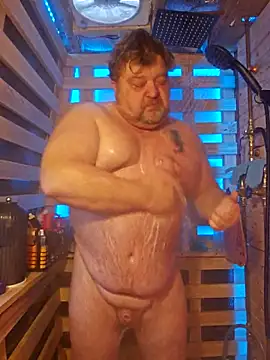 Snapshot of alienbunny chatting on March 8, 9:29 pm alienbunny online show from March 8, 9:29 pm