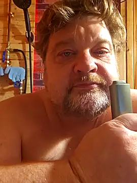 Snapshot of alienbunny chatting on March 11, 1:26 am alienbunny online show from March 11, 1:26 am