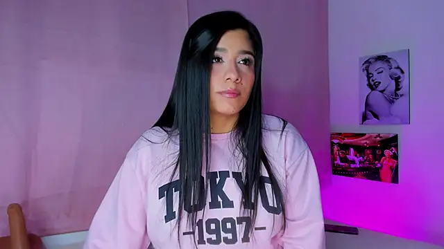 tellmebri online show from February 21, 11:28 pm