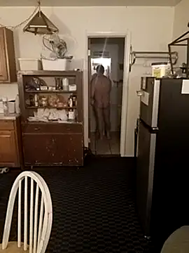 Snapshot of Cooperstone chatting on February 19, 7:17 am Cooperstone online show from February 19, 7:17 am