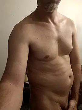 Snapshot of Cooperstone chatting on February 24, 5:53 pm Cooperstone online show from February 24, 5:53 pm