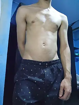 boyminerin00 online show from October 12, 1:04 am