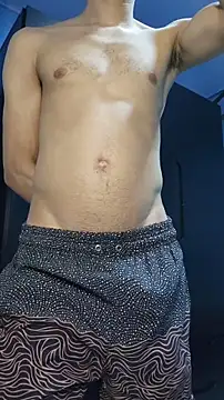 boyminerin00 online show from October 14, 12:44 am