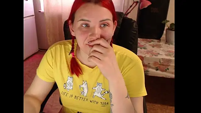 Snapshot of Lollipop_for_u chatting on December 10, 9:33 am Lollipop for u online show from December 10, 9:33 am