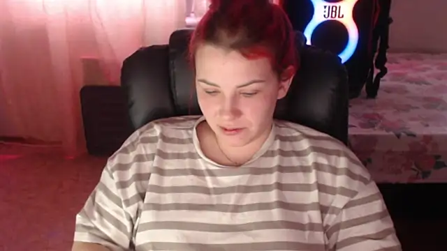 Snapshot of Lollipop_for_u chatting on January 7, 4:18 am Lollipop for u online show from January 7, 4:18 am