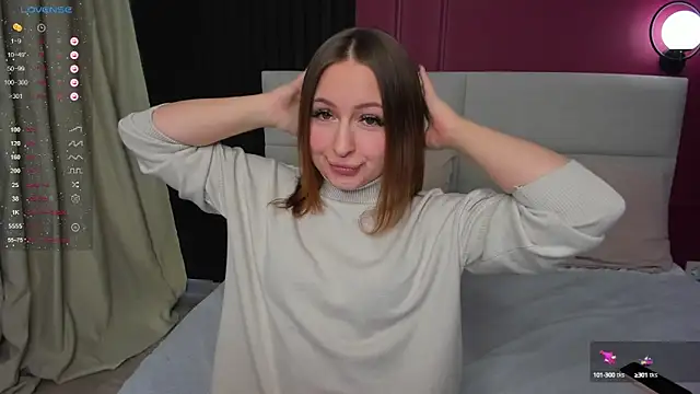 KetrinWhite online show from February 1, 5:07 am