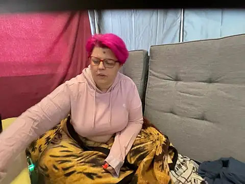 SunshineLexi online show from March 16, 4:12 pm