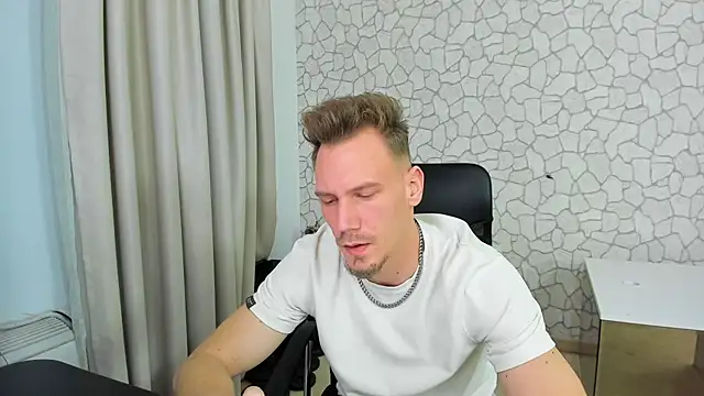 MateoBenjaminX online show from February 6, 10:21 pm