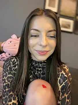 Mia Ethan online show from February 21, 2:48 pm