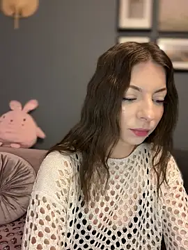 Mia Ethan online show from March 13, 4:49 am