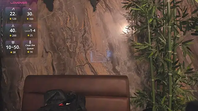 Alahia Dangelo online show from December 2, 5:19 pm