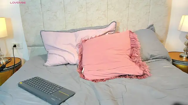  maria foxx  online show from February 21, 12:28 pm