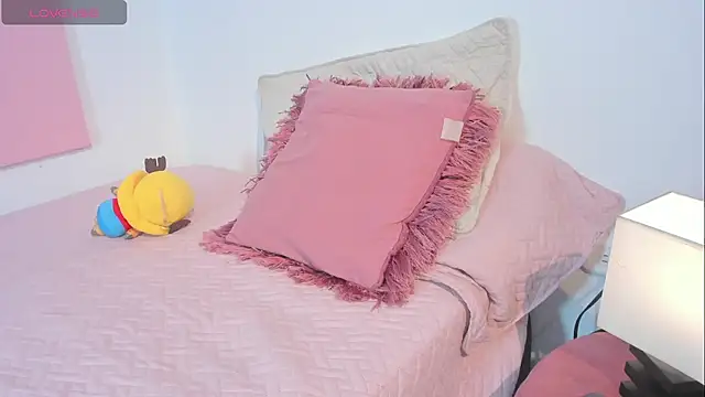  maria foxx  online show from June 3, 3:39 pm