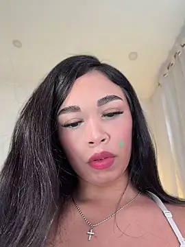 Snapshot of ambx04_ chatting on June 23, 1:31 pm ambx04 online show from June 23, 1:31 pm