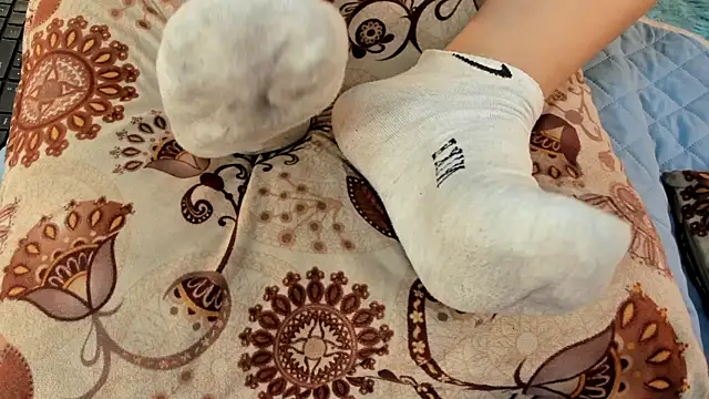 Snapshot of Eilin_clio chatting on July 16, 7:09 pm Eilin clio online show from July 16, 7:09 pm