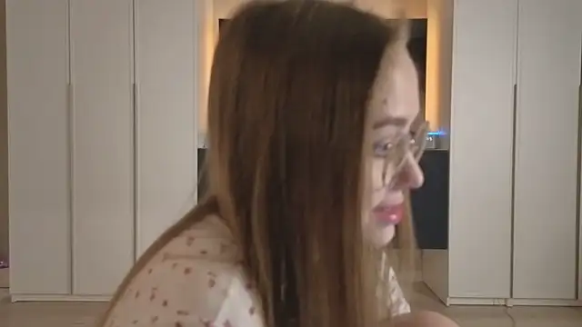 endlesssoffi online show from November 20, 6:40 pm