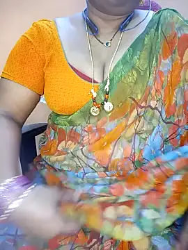 Snapshot of Sexy-Telugunayana2 chatting on January 6, 12:13 pm Sexy-Telugunayana2 online show from January 6, 12:13 pm
