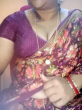 Snapshot of Sexy-Telugunayana2 chatting on January 21, 1:11 pm Sexy-Telugunayana2 online show from January 21, 1:11 pm